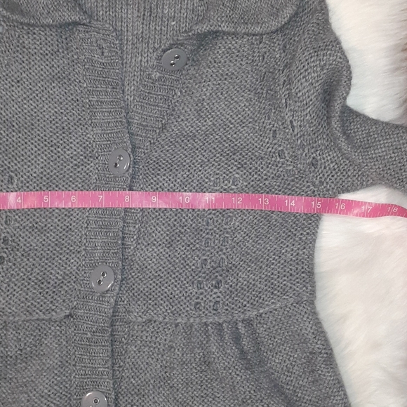 BXBG Max Azria Gray Bell Sleeve Sweater Sz S M - Picture 8 of 10